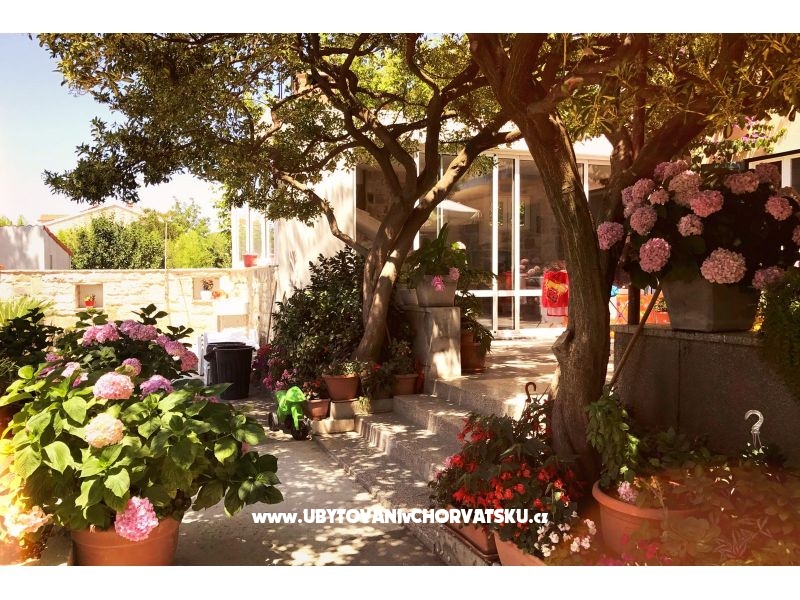 Ferienwohnungen &amp; Zimmers Tomas – Ferienwohnung Podstrana, Kroatien – Foto 4