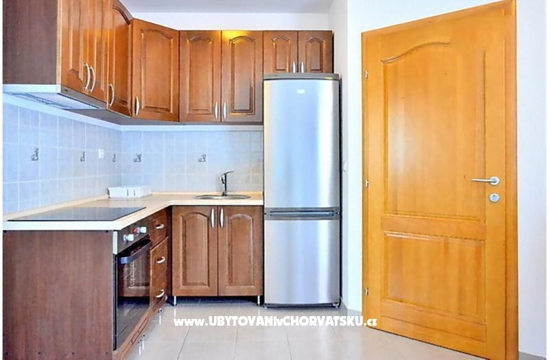 Ferienwohnungen Bonsai – Ferienwohnung Podstrana, Kroatien – Foto 1