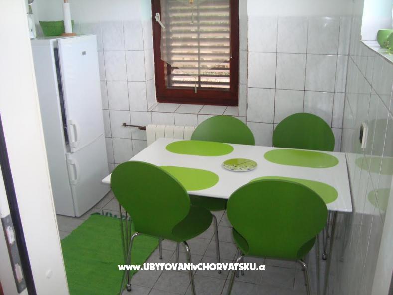 Ferienwohnungen Bougainvillea – Ferienwohnung Podstrana, Kroatien – Foto 4