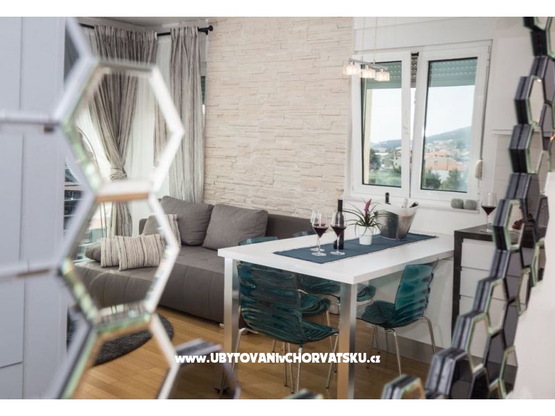 Bubbles Luxury Penthouse with jacuz – Ferienwohnung Podstrana, Kroatien – Foto 10