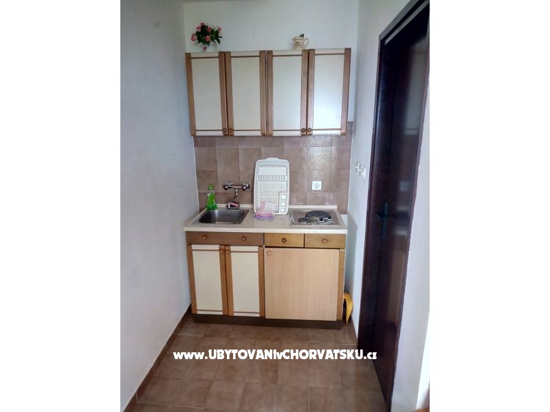 Haus Banovac – Ferienwohnung Podstrana, Kroatien – Foto 7