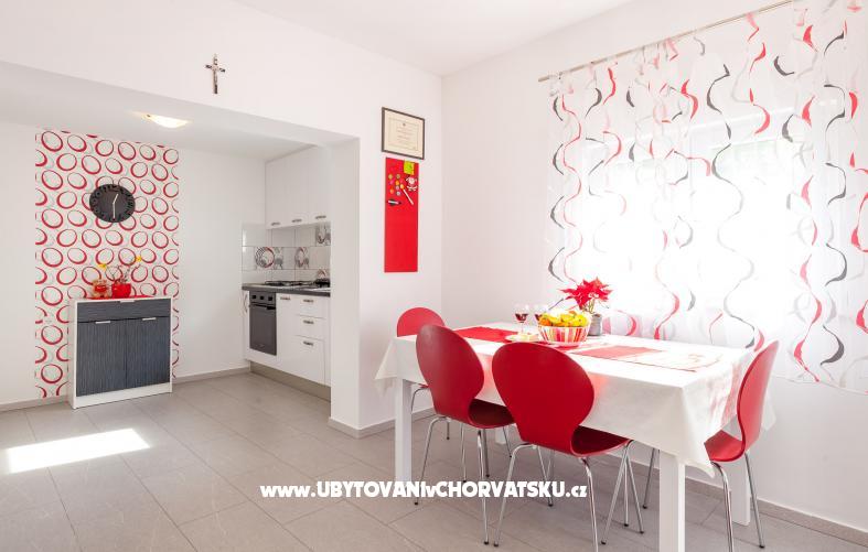 Appartements Leni – Ferienwohnung Podstrana, Kroatien – Foto 4