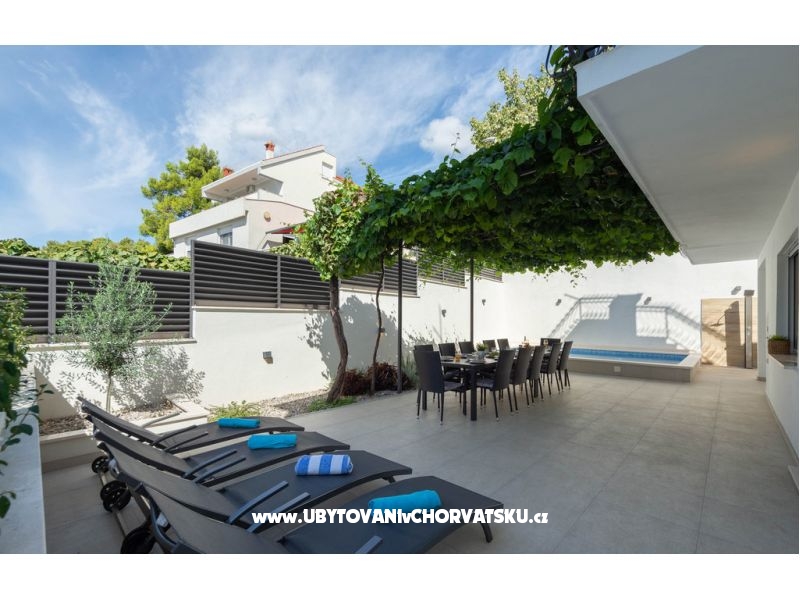 Villa Marante mit Pool – Ferienwohnung Podstrana, Kroatien – Foto 18