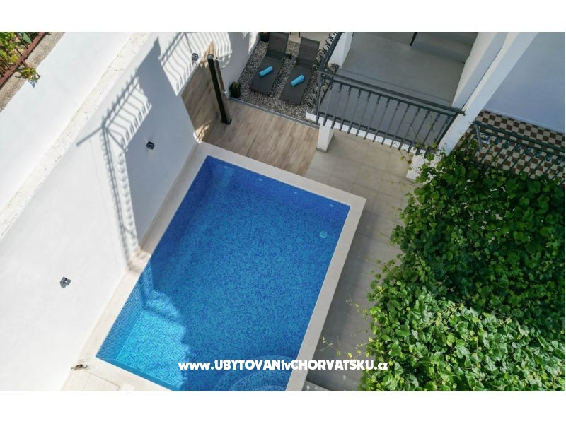 Villa Marante mit Pool – Ferienwohnung Podstrana, Kroatien – Foto 3