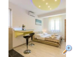 SKY Apartmaji - Podstrana Hrvaka
