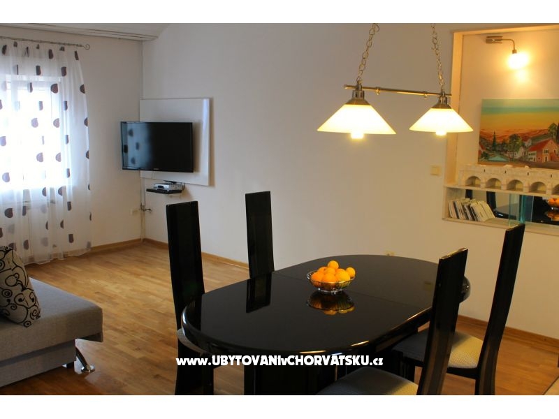 Apartment Gusic – Ferienwohnung Podstrana, Kroatien – Foto 1