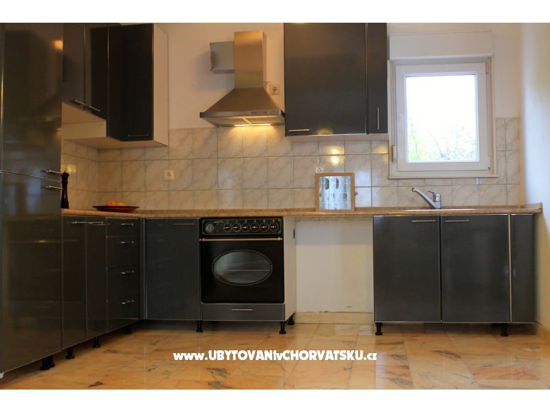Apartment Gusic – Ferienwohnung Podstrana, Kroatien – Foto 3