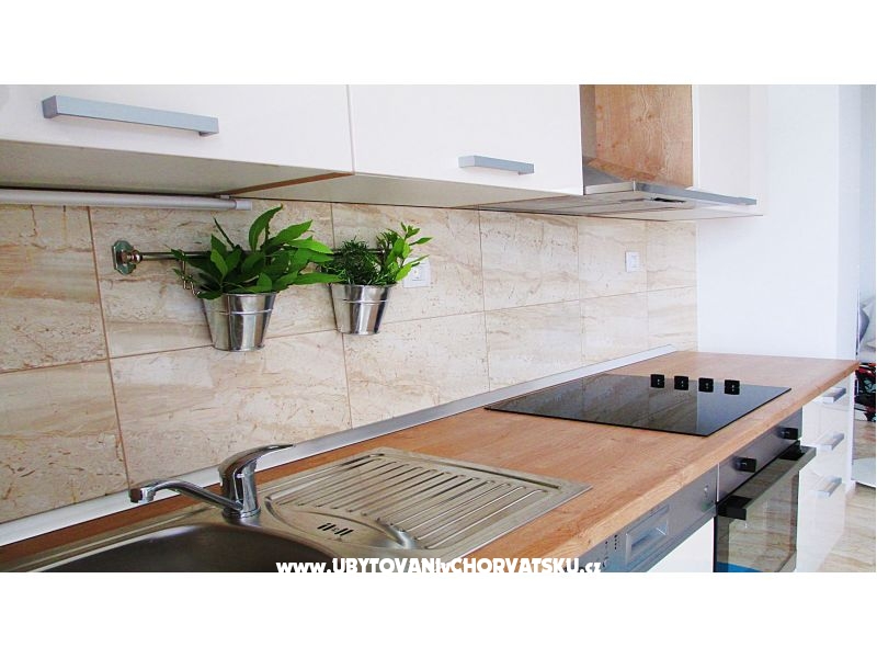 The Beach – ubytování Podstrana, Chorvatsko – foto 15