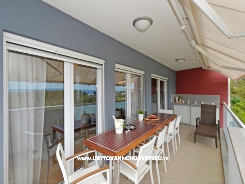 VILLA DANGELO Luxury Residence – Ferienwohnung Podstrana, Kroatien – Foto 12