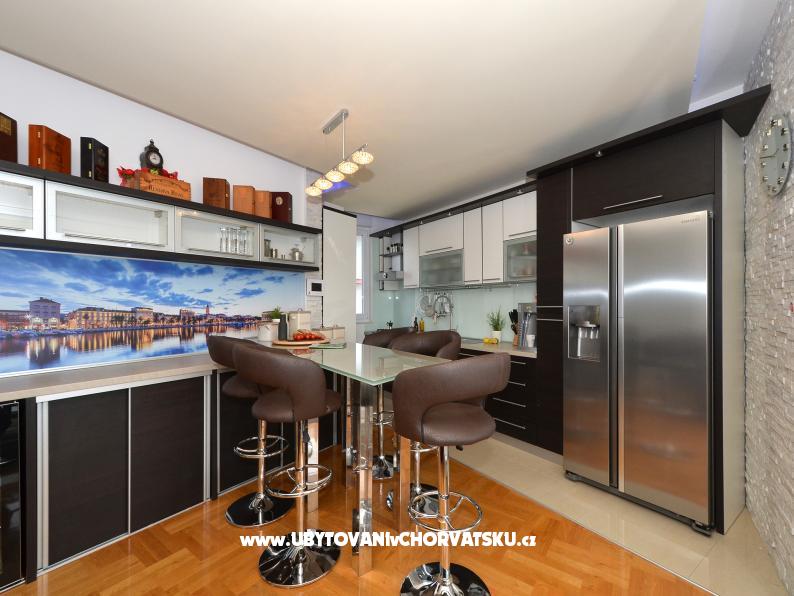 VILLA DANGELO Luxury Residence – Ferienwohnung Podstrana, Kroatien – Foto 7