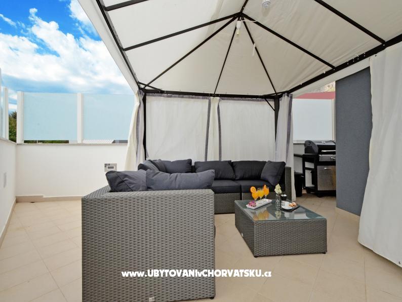 VILLA DANGELO Luxury Residence – Ferienwohnung Podstrana, Kroatien – Foto 8