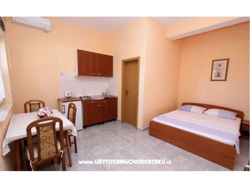 Villa Veronika – Ferienwohnung Podstrana, Kroatien – Foto 12