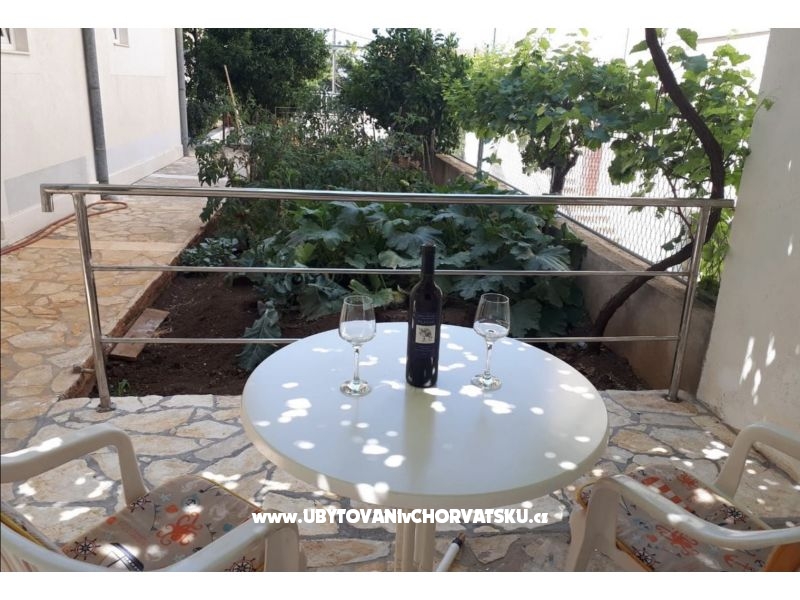 Villa Veronika – Ferienwohnung Podstrana, Kroatien – Foto 4