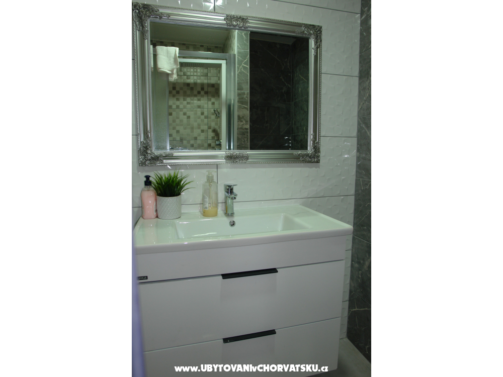 Apartamenty Milokanovi� - Pore� Chorwacja