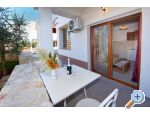 Apartmaji Nena - Pore Hrvaka