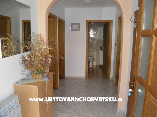 Villa Carolina – Ferienwohnung Porec, Kroatien – Foto 4