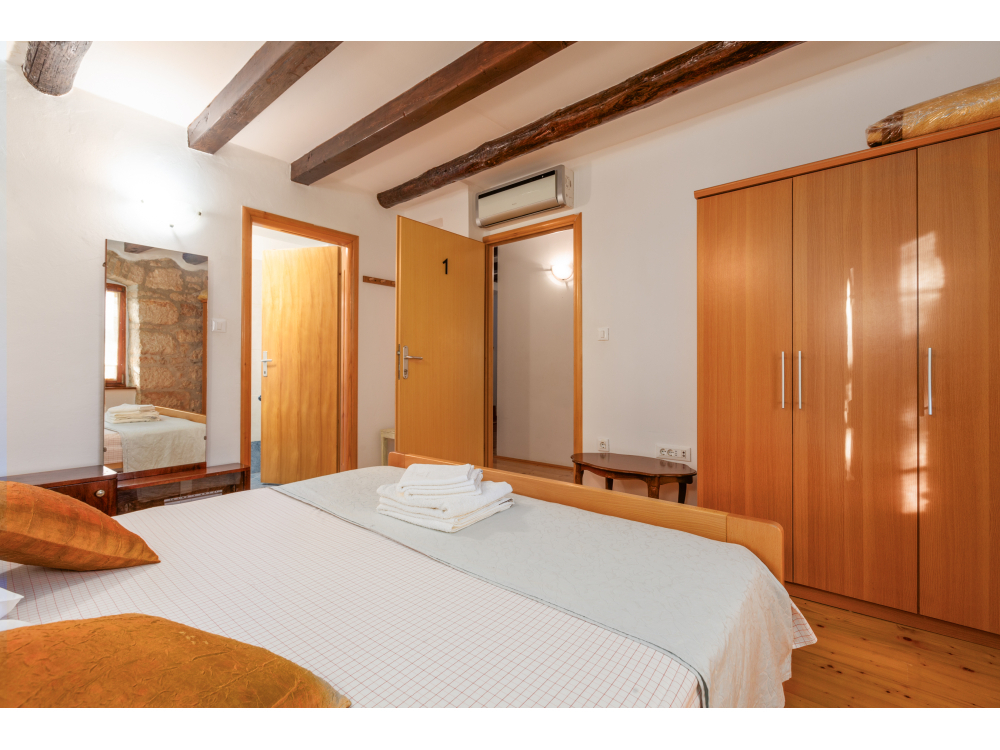 Ferienhaus Cerjani - Pore� Kroatien