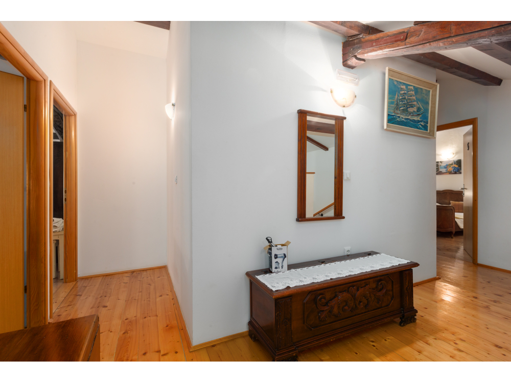 Ferienhaus Cerjani - Pore� Kroatien