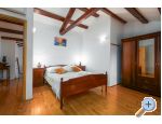 Ferienhaus Cerjani - Pore� Kroatien
