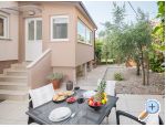Apartmaji Aida - Pore Hrvaka