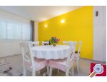 Apartma Primoten Burica - Primoten Hrvaka