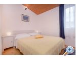 Apartma Primoten Burica - Primoten Hrvaka