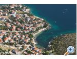 Apartma  Laura Galenica - Primoten Hrvaka