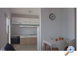 Appartements 7 m od mora - Primoten Kroatien