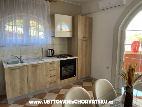 Appartements Abramovi - Primoten Croatie