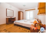 Appartements Andreja - Primoten Kroatien