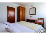 Appartements Andreja - Primoten Kroatien