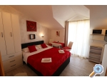 Apartmny Bilokapi - Primoten Chorvatsko