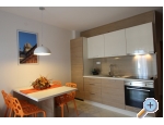 Apartmaji Gulin - Primoten Hrvaka