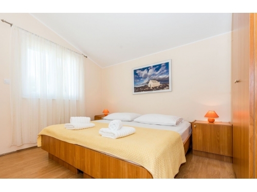 Appartements Gulin - Primoten Croatie