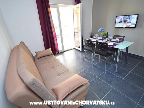 Appartements Ivana i Martina - Primoten Croatie