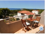 Apartmaji Lorento - Primoten Hrvaka