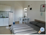 Appartements Lorento - Primoten Kroatien