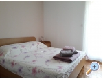 Appartements Vinko Banovac - Primoten Kroatien