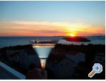 Appartements TONI I IRIS*** - Primoten Croatie