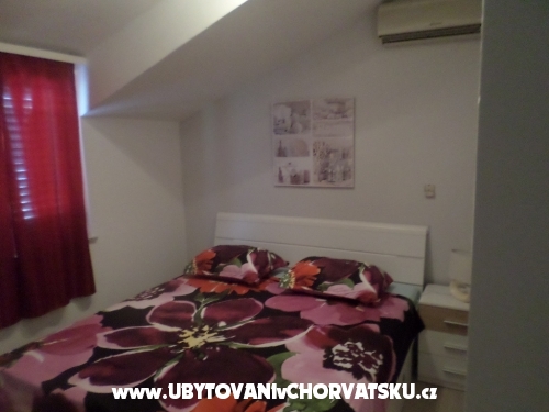 Appartements Gordana - Primoten Croatie