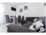 Appartements Vesna - Primoten Kroatien