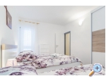 Appartements Vesna - Primoten Kroatien