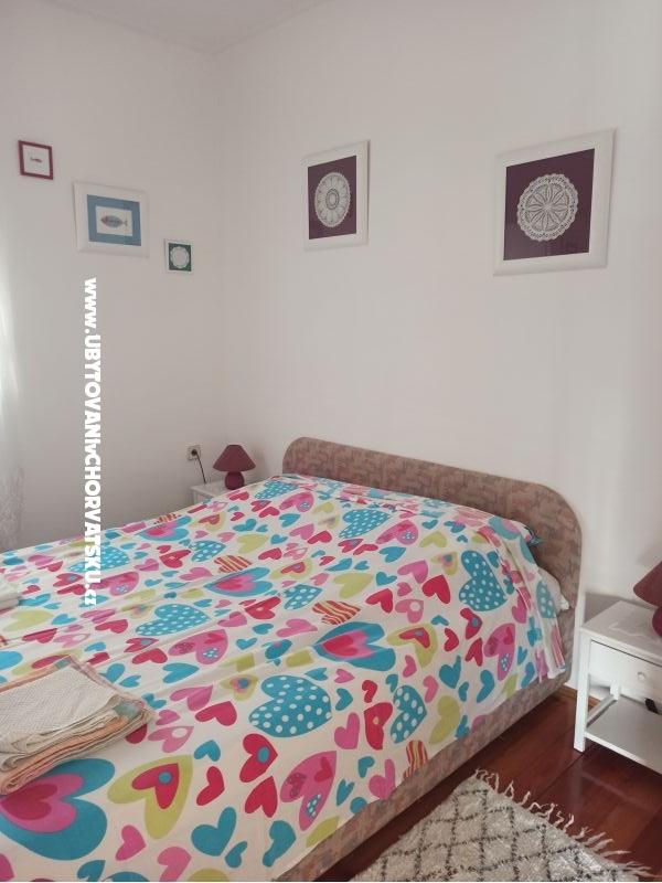 Ferienwohnungen Nevjestić  – Ferienwohnung Primosten, Kroatien – Foto 16