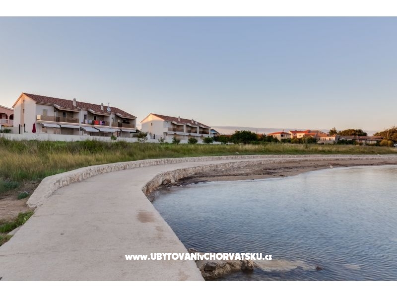 Crowonder Sun Garden – Ferienwohnung Primosten, Kroatien – Foto 17