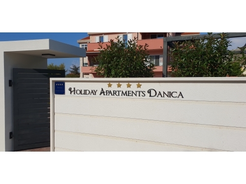 Holiday Appartements Danica **** - Primoten Croatie