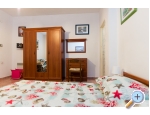 Villa Polajner Appartements - Primoten Kroatien