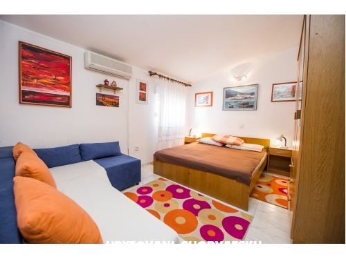 Villa Polajner Appartements - Primoten Croatie