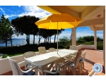 Apartment Albicia 6+2 - Privlaka Kroatien