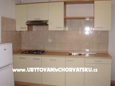 Apartmány Angelo s bazénem – ubytování Privlaka, Chorvatsko – foto 11