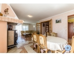 Apartmaji Ivana - Privlaka Hrvaka